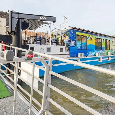 La Peniche Sur La Saone Botel *