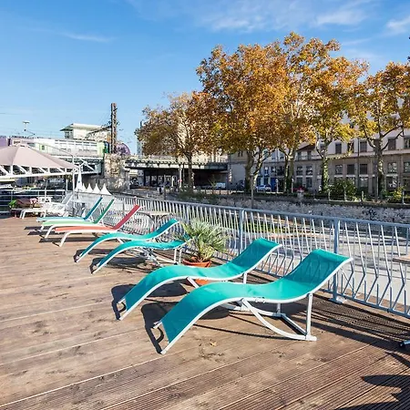 La Peniche Sur La Saone Bateau-hôtel Lyon