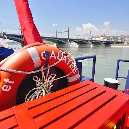 La Peniche Sur La Saone Bateau-hôtel Lyon